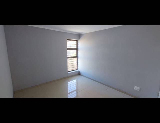4 BEDROOM DUPLEX TO LET IN SYDENHAM